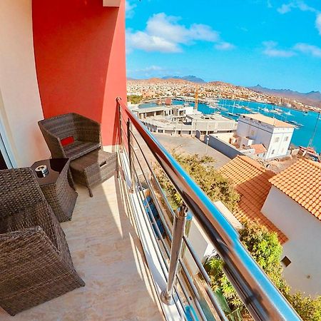 מינדלו Blue Marlin Hotel מראה חיצוני תמונה