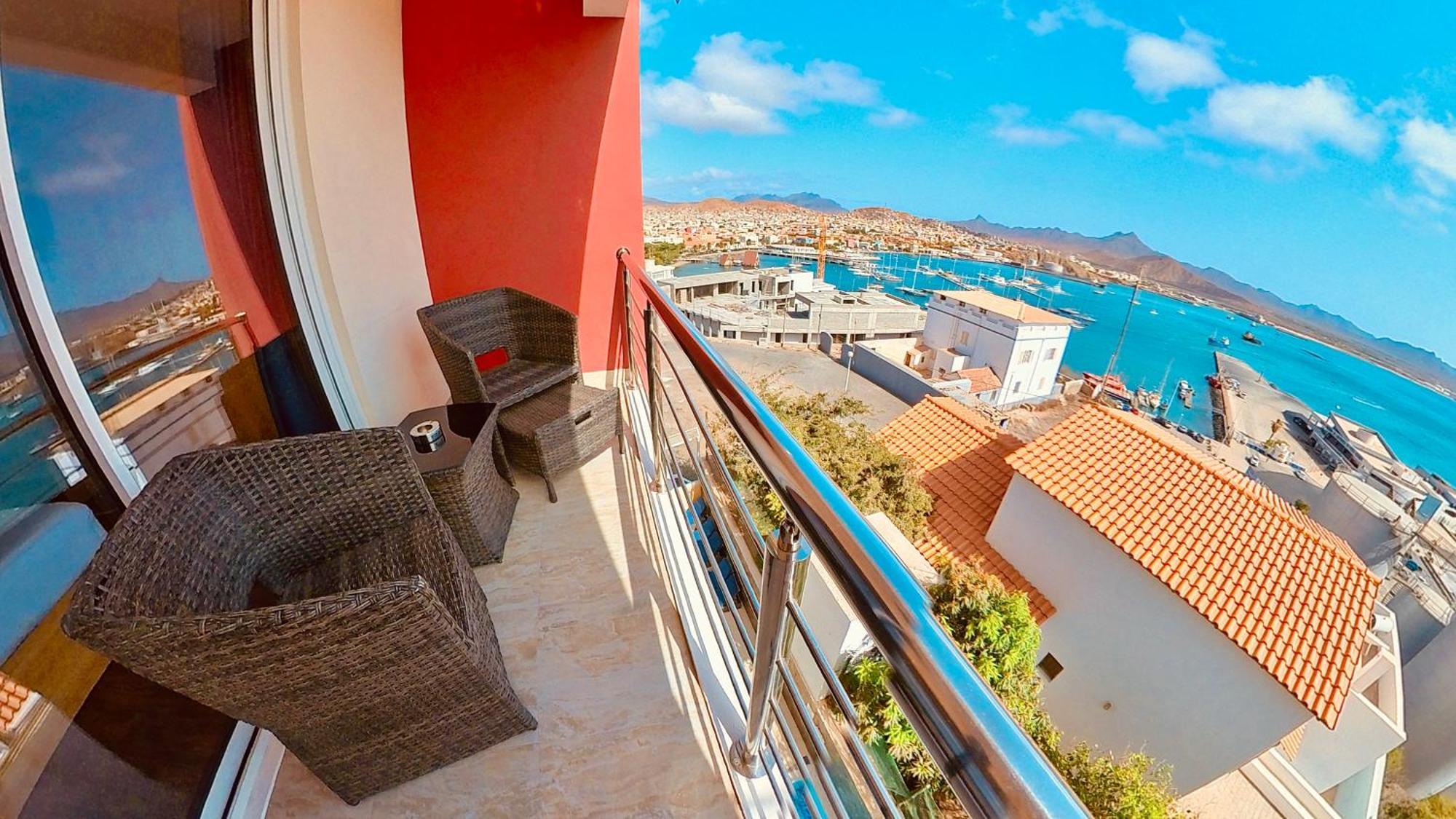 מינדלו Blue Marlin Hotel מראה חיצוני תמונה