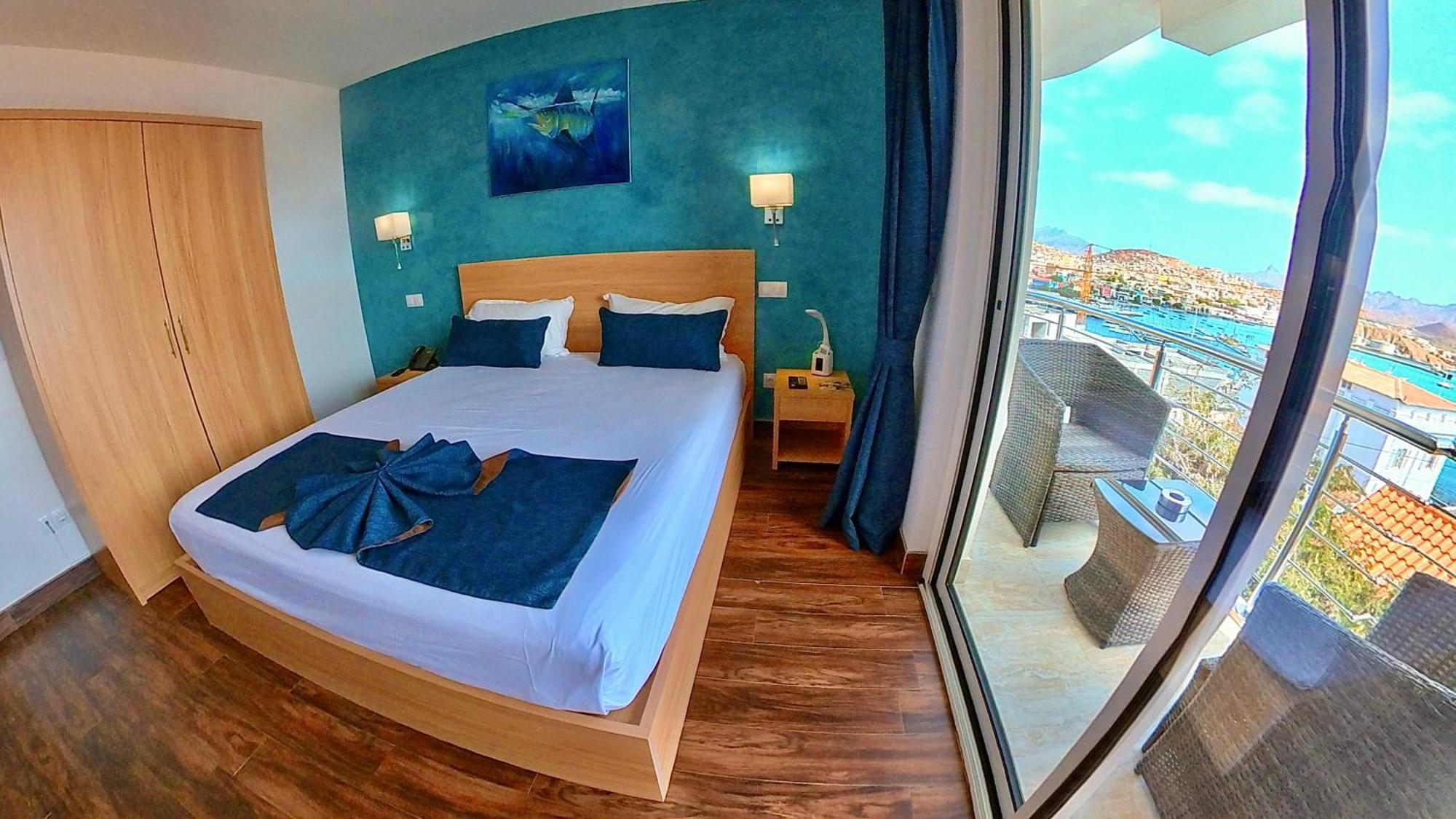 מינדלו Blue Marlin Hotel מראה חיצוני תמונה