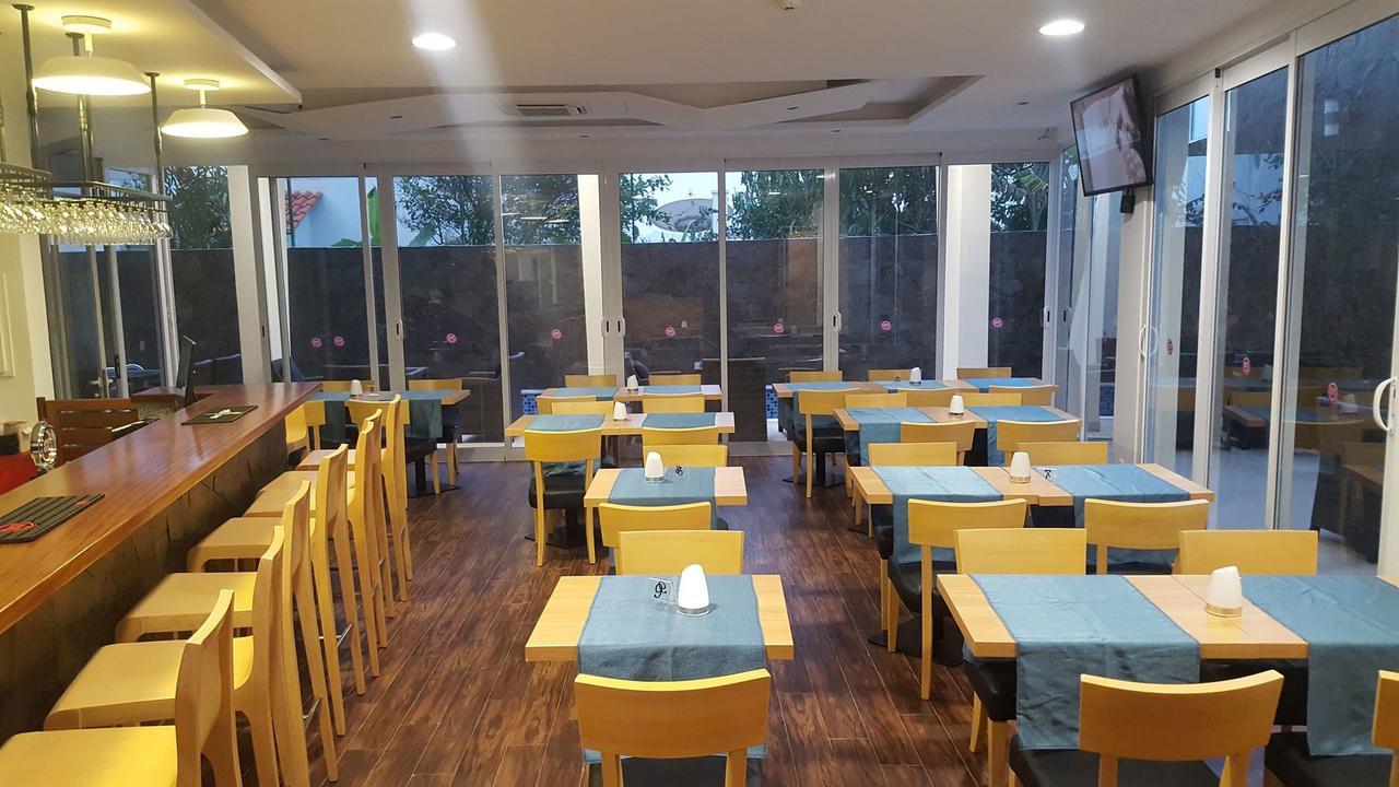 מינדלו Blue Marlin Hotel מראה חיצוני תמונה