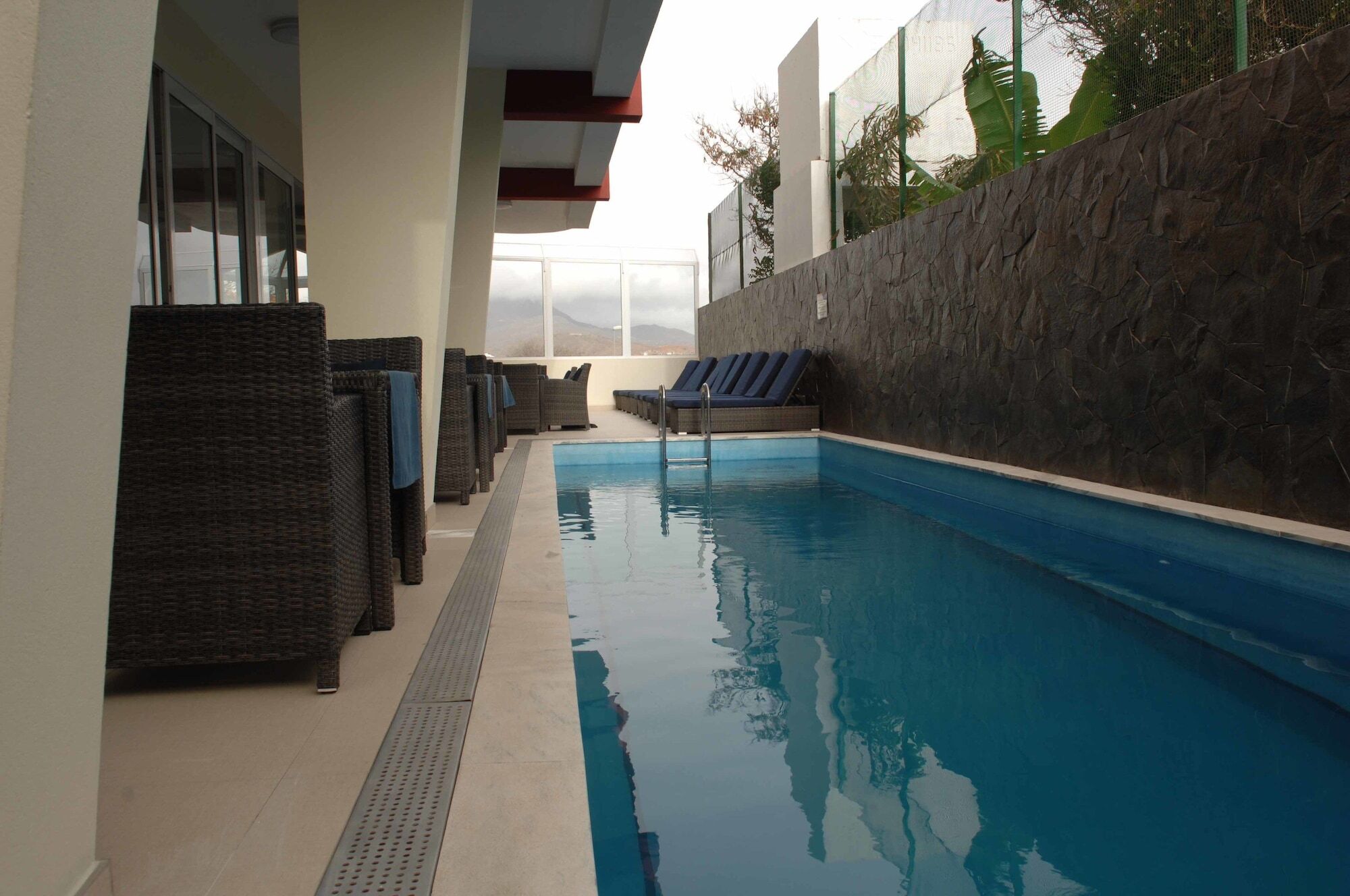 מינדלו Blue Marlin Hotel מראה חיצוני תמונה