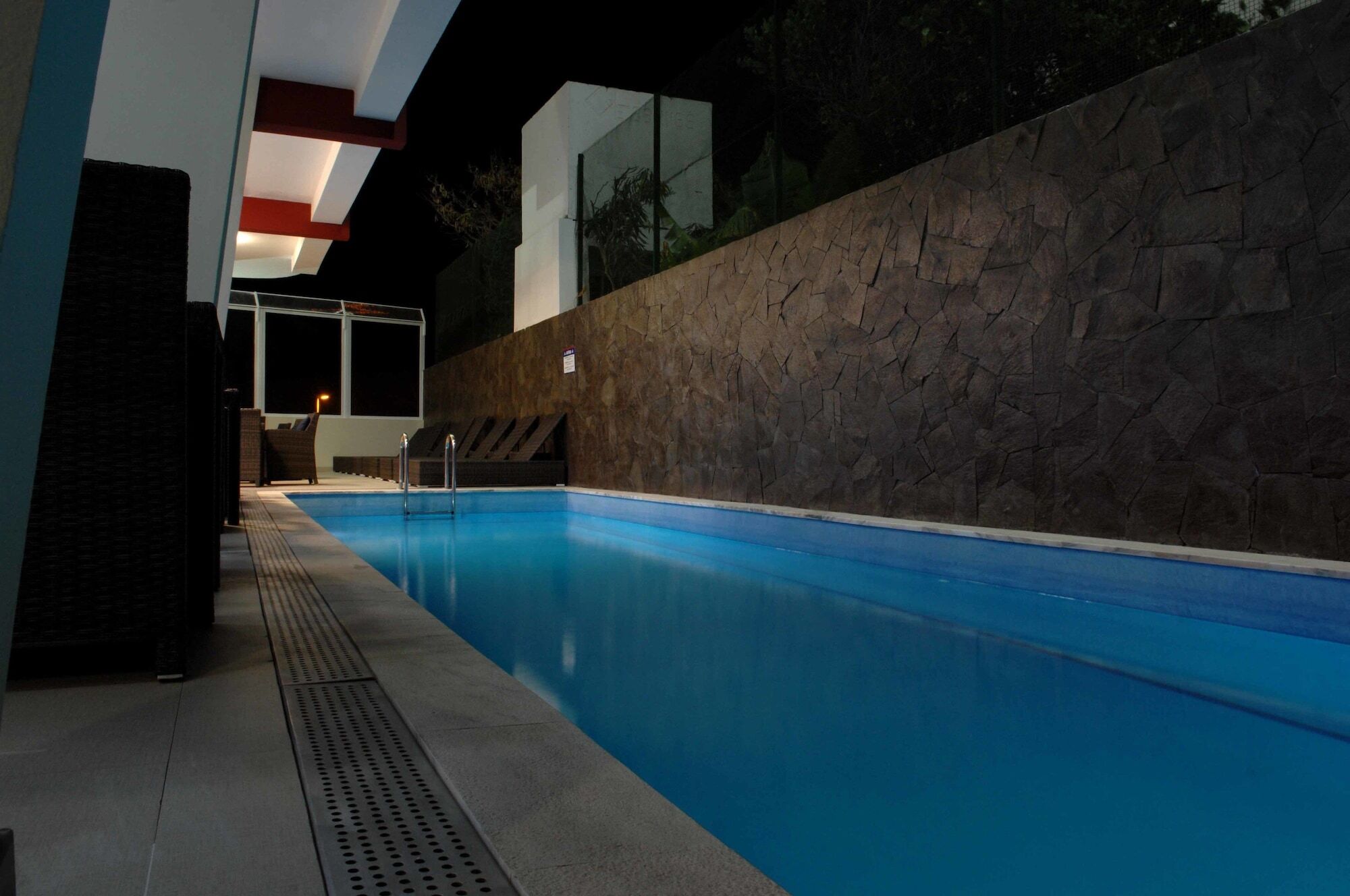 מינדלו Blue Marlin Hotel מראה חיצוני תמונה