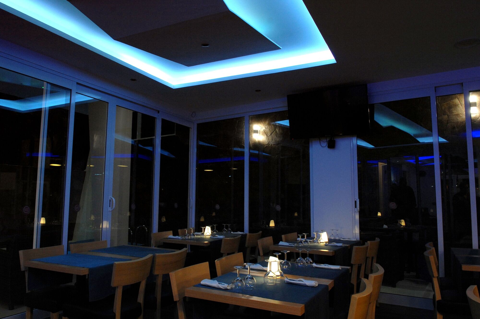 מינדלו Blue Marlin Hotel מראה חיצוני תמונה